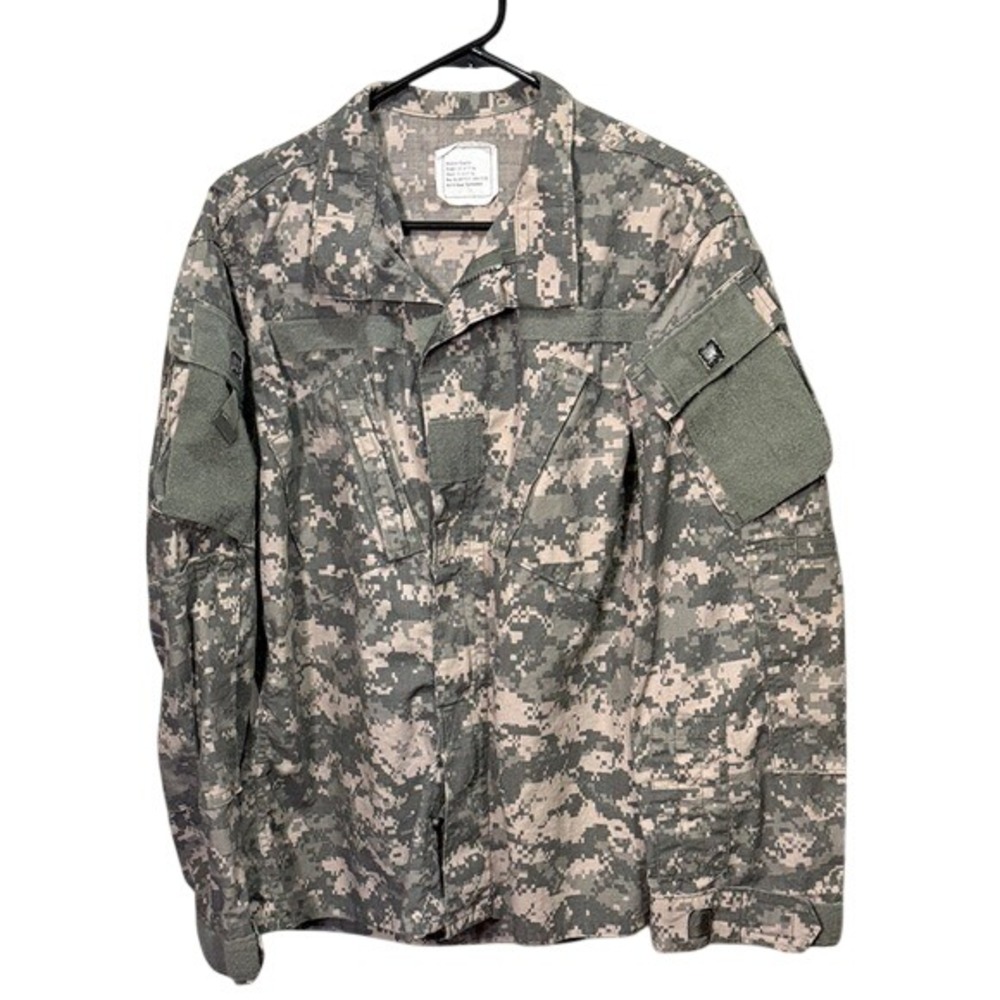 Army Combat Uniform ACU Digital Camouflage Jacket Coat Medium Regular